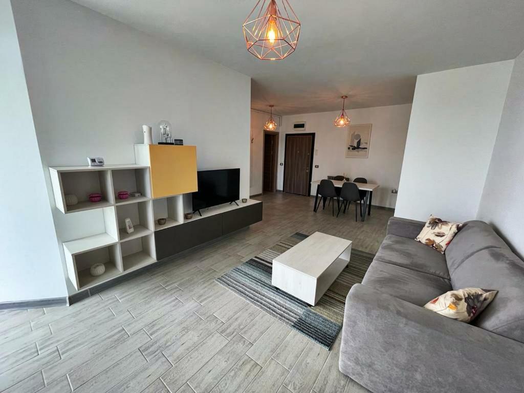 Dragomir Apartments Alezzi 1 นาโวดาริ ภายนอก รูปภาพ